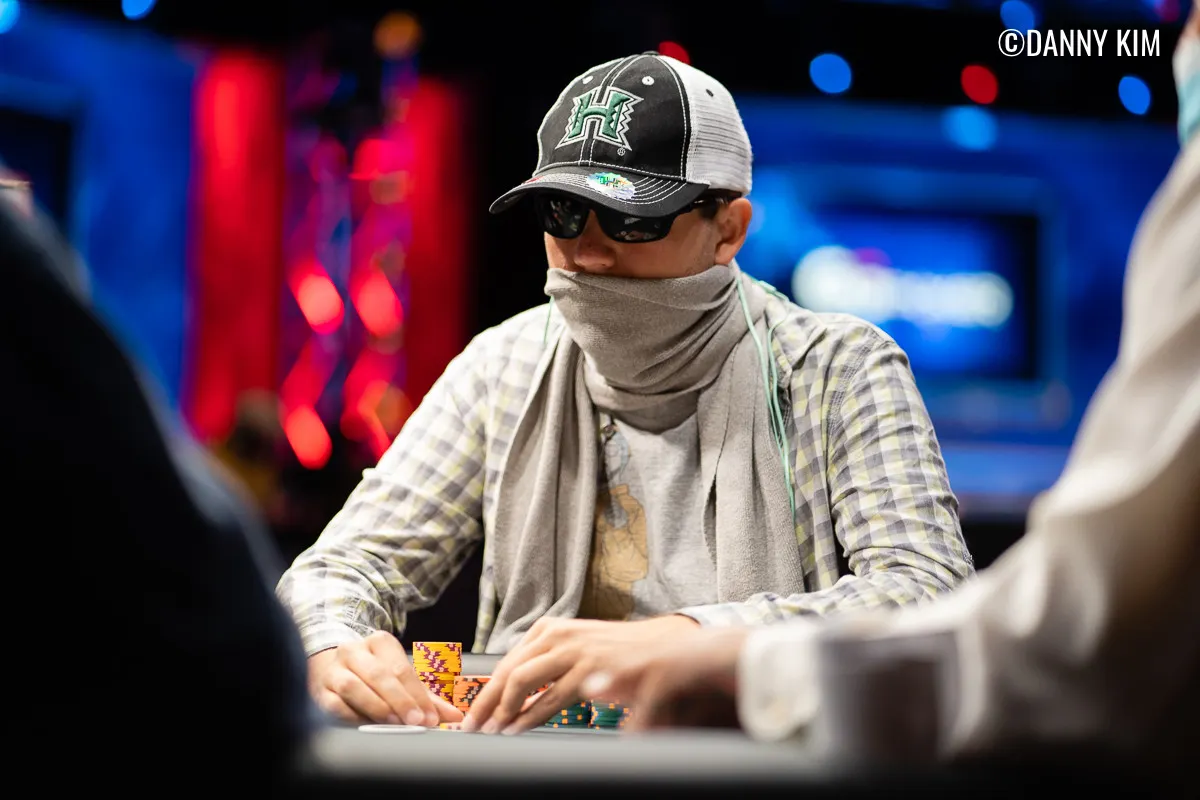 Gábor Szabó at the WSOP feature table